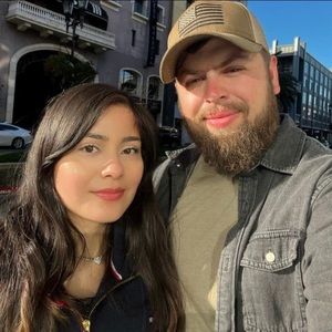 Meet your Posher, Roxana